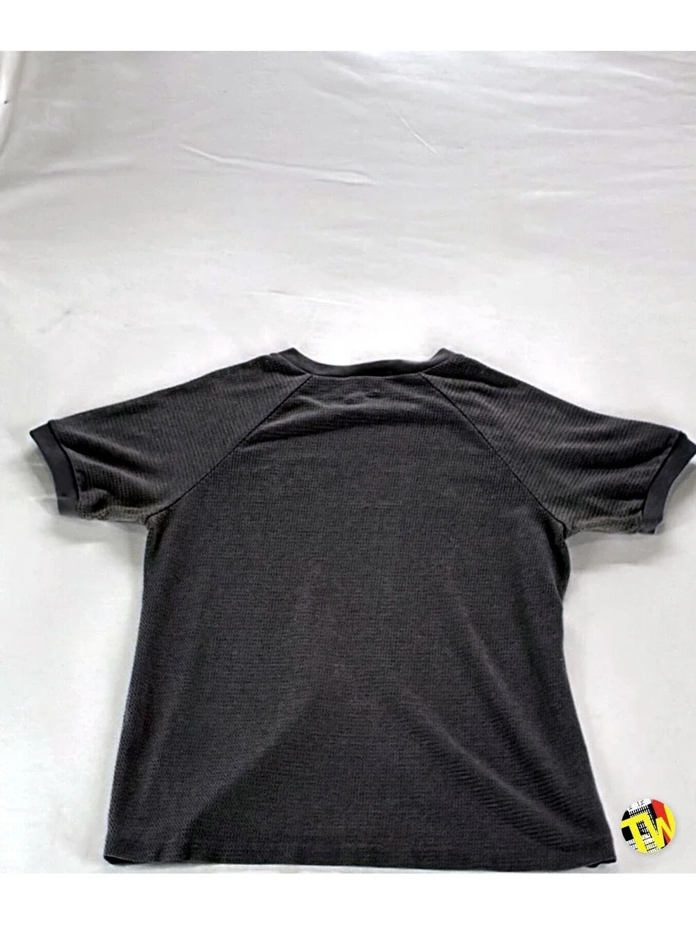 Vintage 90s Nike T-Shirt Blue Tag Mini Swoosh Mesh Tech M